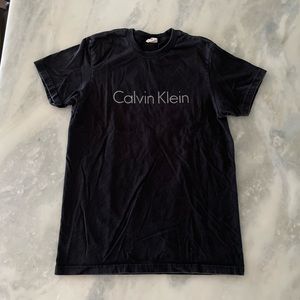 Calvin Klein Black Crewneck Shirt Size Small